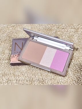 NEW! Urban Decay Naked Flushed Blush Palette